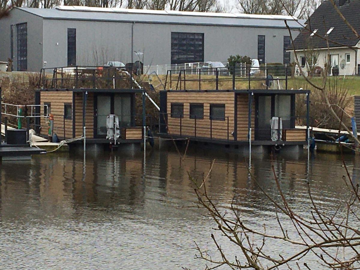 Hausboot Resort Nordseekueste Wilhelmshaven Ngoại thất bức ảnh