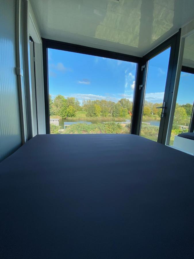 Hausboot Resort Nordseekueste Wilhelmshaven Ngoại thất bức ảnh
