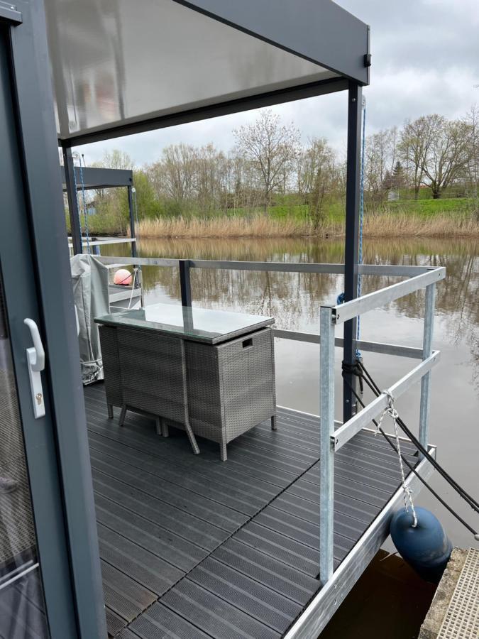 Hausboot Resort Nordseekueste Wilhelmshaven Ngoại thất bức ảnh