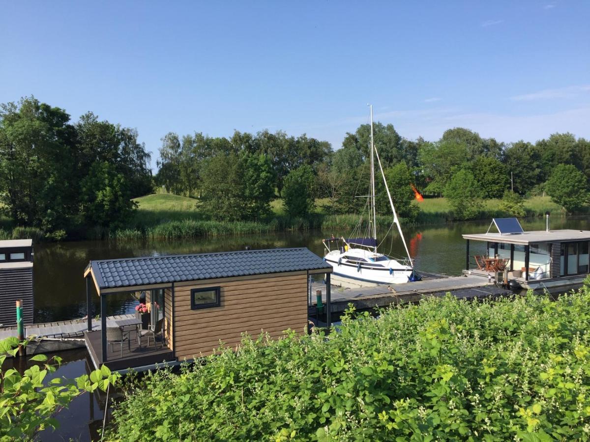 Hausboot Resort Nordseekueste Wilhelmshaven Ngoại thất bức ảnh